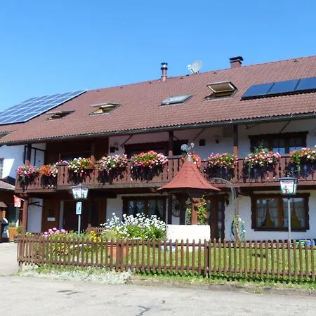 Konukevi Mettenberger Hof - 3*